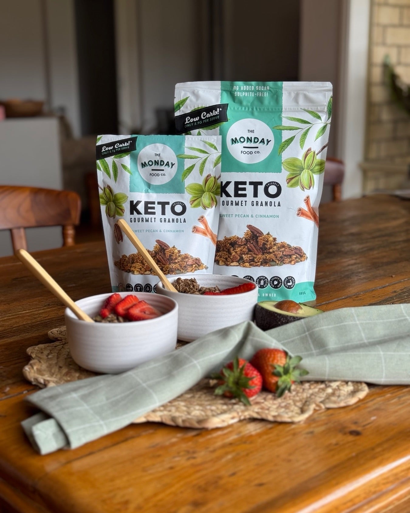 Sweet Pecan & Cinnamon - Keto Granola (I'm Vegan)